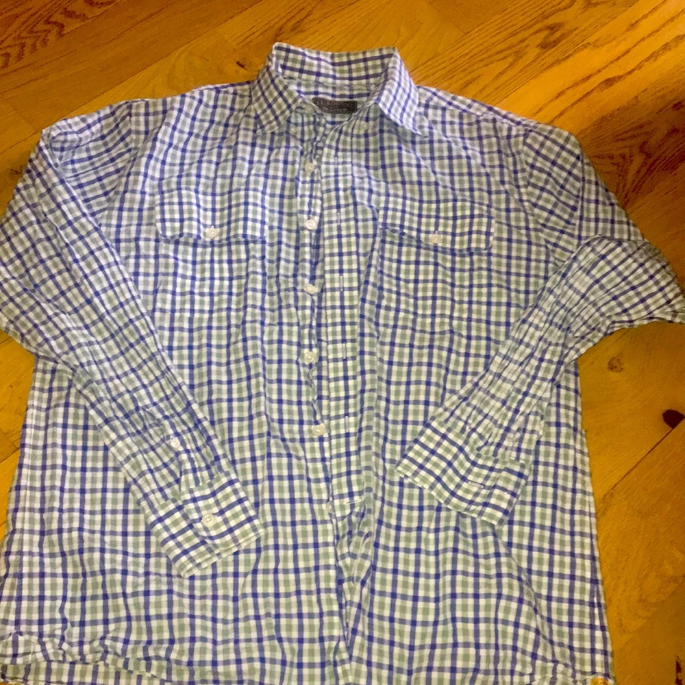 Men’s Plaided Button Down Shirt